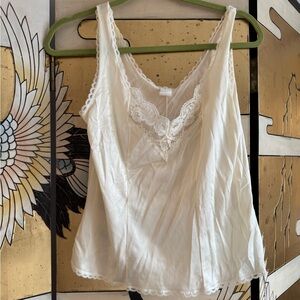 Vintage White Lace Trimmed Chemise